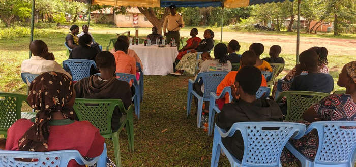 Siaya West students awarded scholarships in Uranga